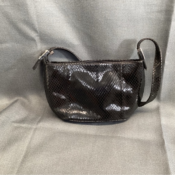 Handbag - Picture 2 of 4